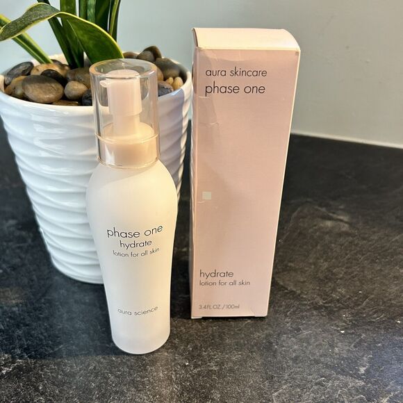 NIB Victoria's Secret Aura Skincare PHASE ONE Hydrate Lotion 3.4 oz DISCONTINUED - Picture 1 of 7